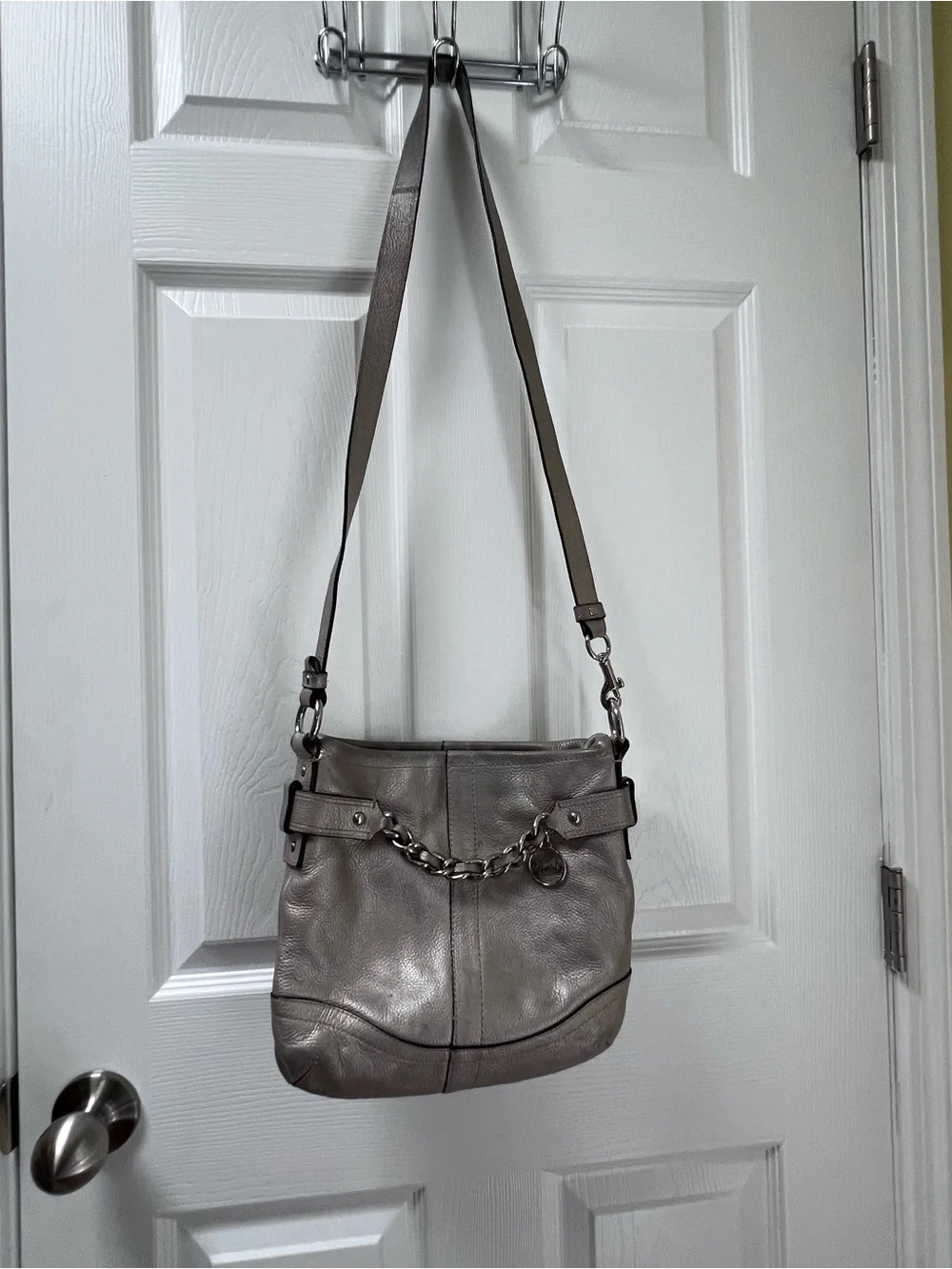 Coach convertible chain